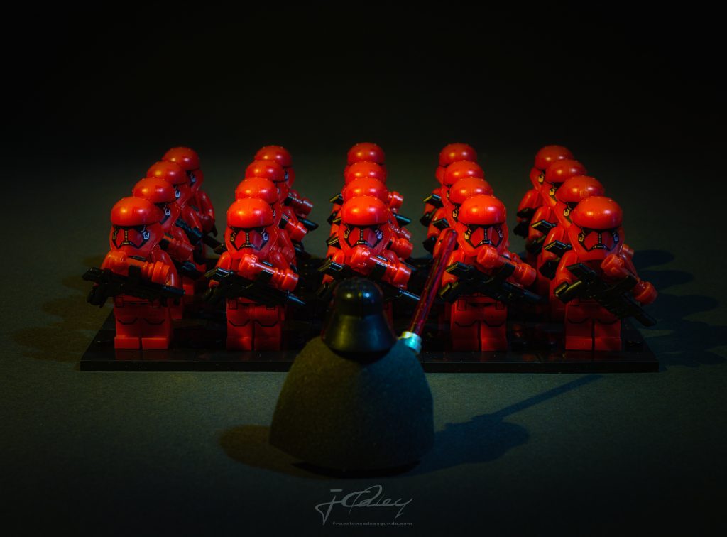 Juguetes de Lego iluminación con linterna